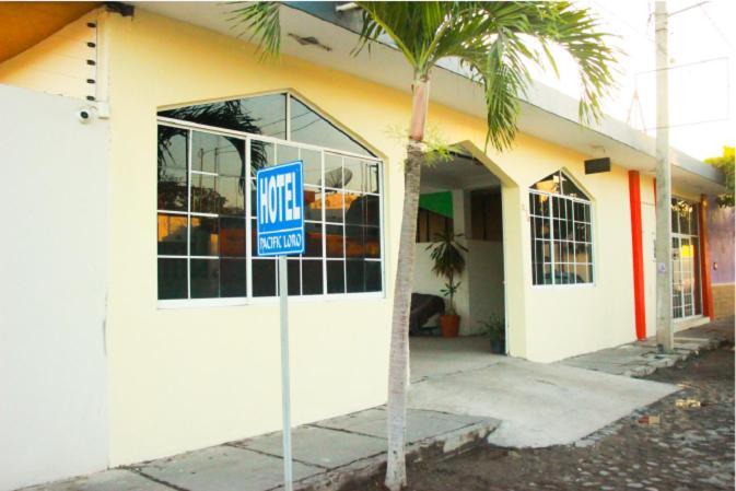 Hotel Pacific Tecomán Exteriör bild